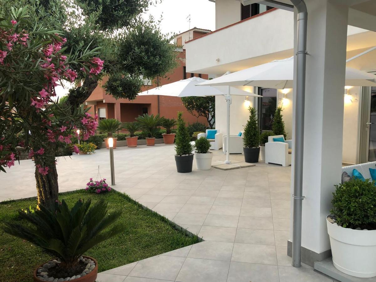Invilla Bed&Breakfast - Quality Rooms Santa Maria di Castellabate Ngoại thất bức ảnh