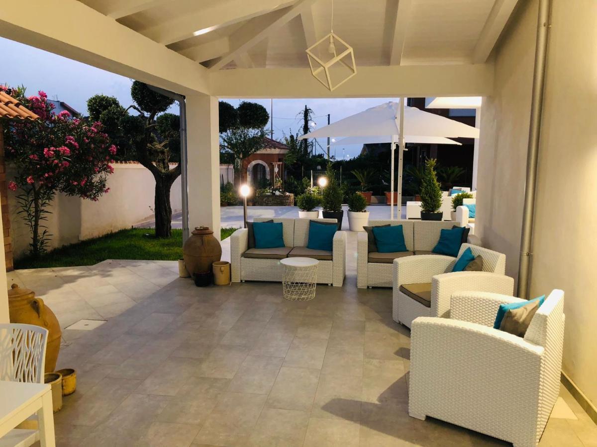 Invilla Bed&Breakfast - Quality Rooms Santa Maria di Castellabate Ngoại thất bức ảnh