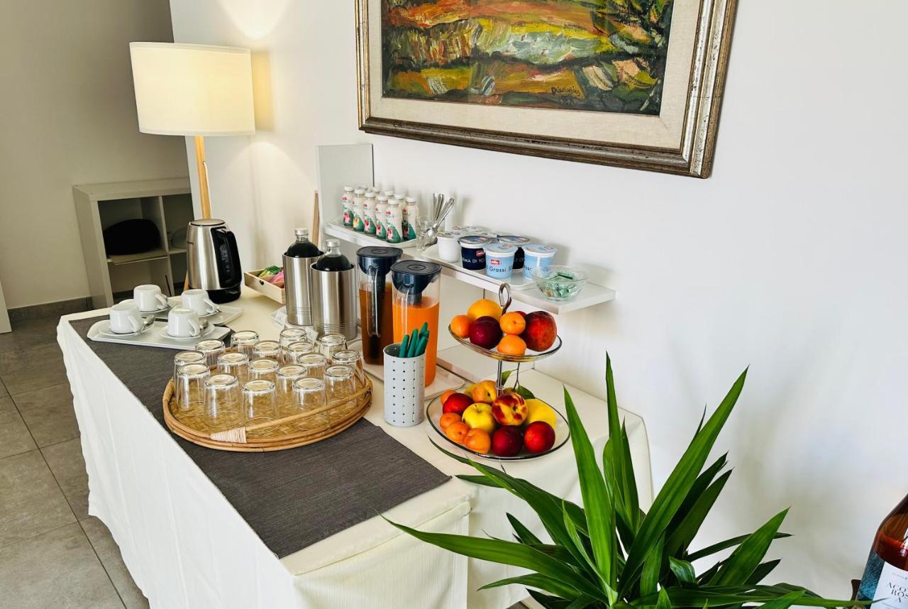 Invilla Bed&Breakfast - Quality Rooms Santa Maria di Castellabate Ngoại thất bức ảnh