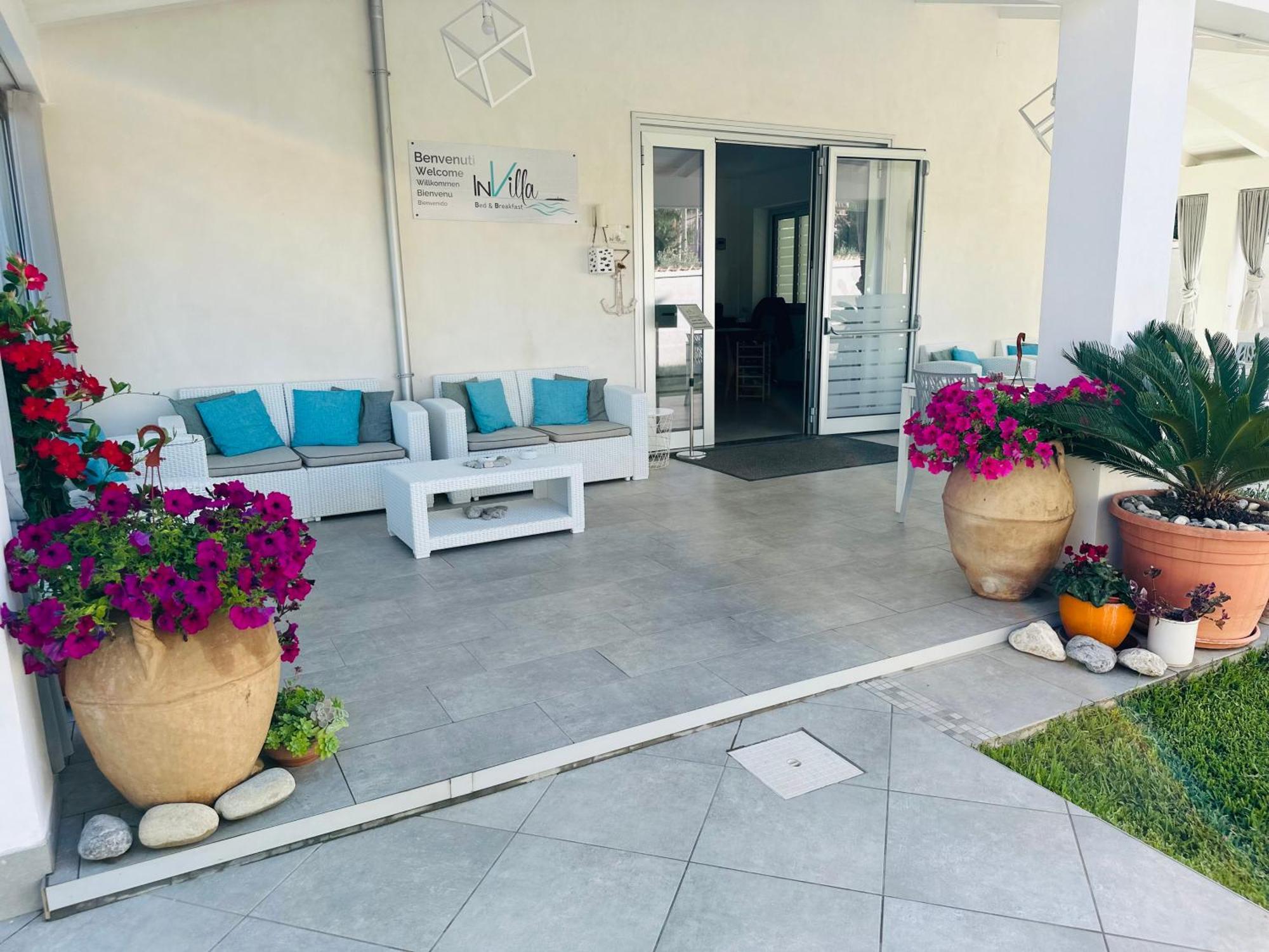 Invilla Bed&Breakfast - Quality Rooms Santa Maria di Castellabate Ngoại thất bức ảnh